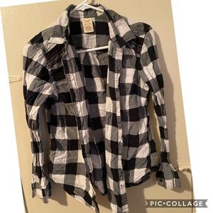 Black/White plaid long sleeve shirt w black lace